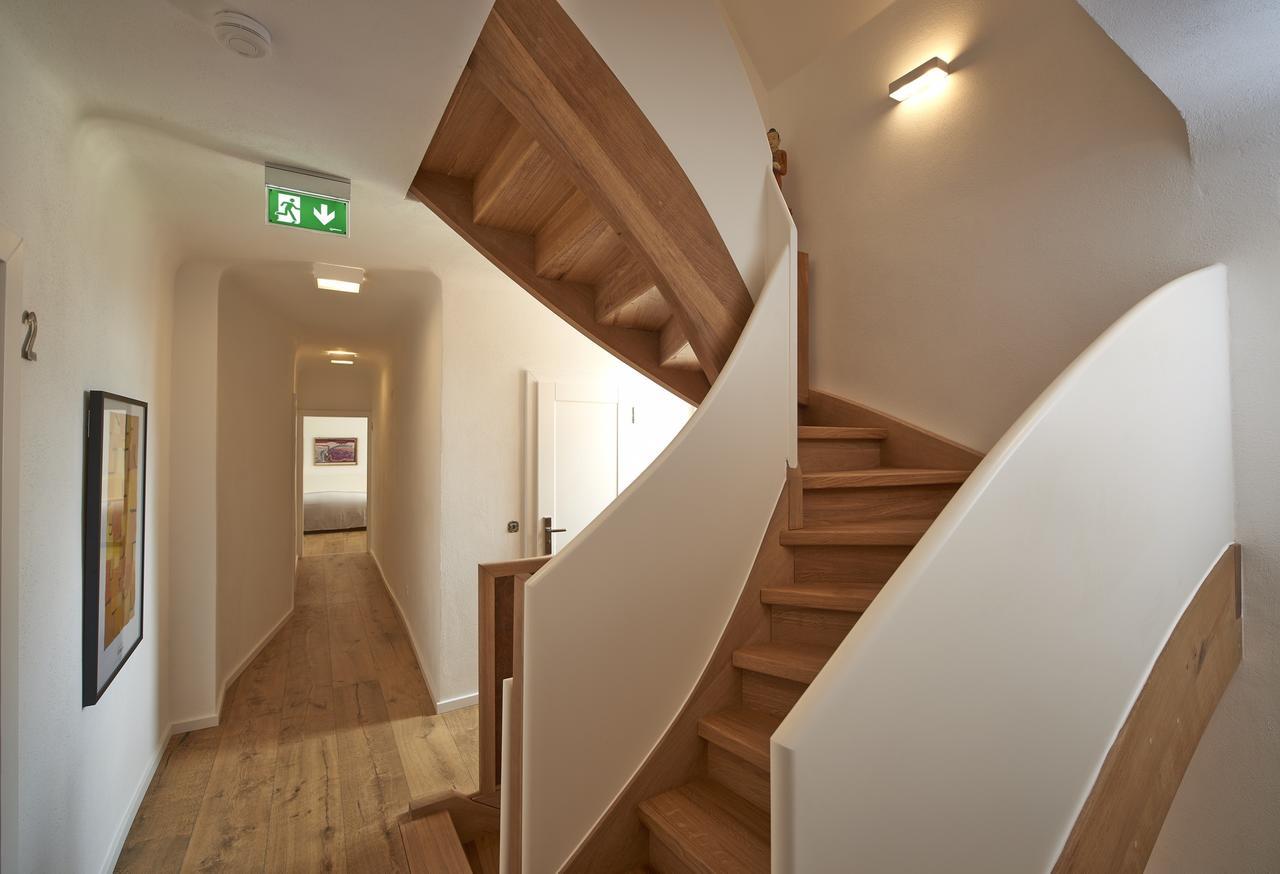 וויסנהאים אם ברג Rothfuss Hotel מראה חיצוני תמונה