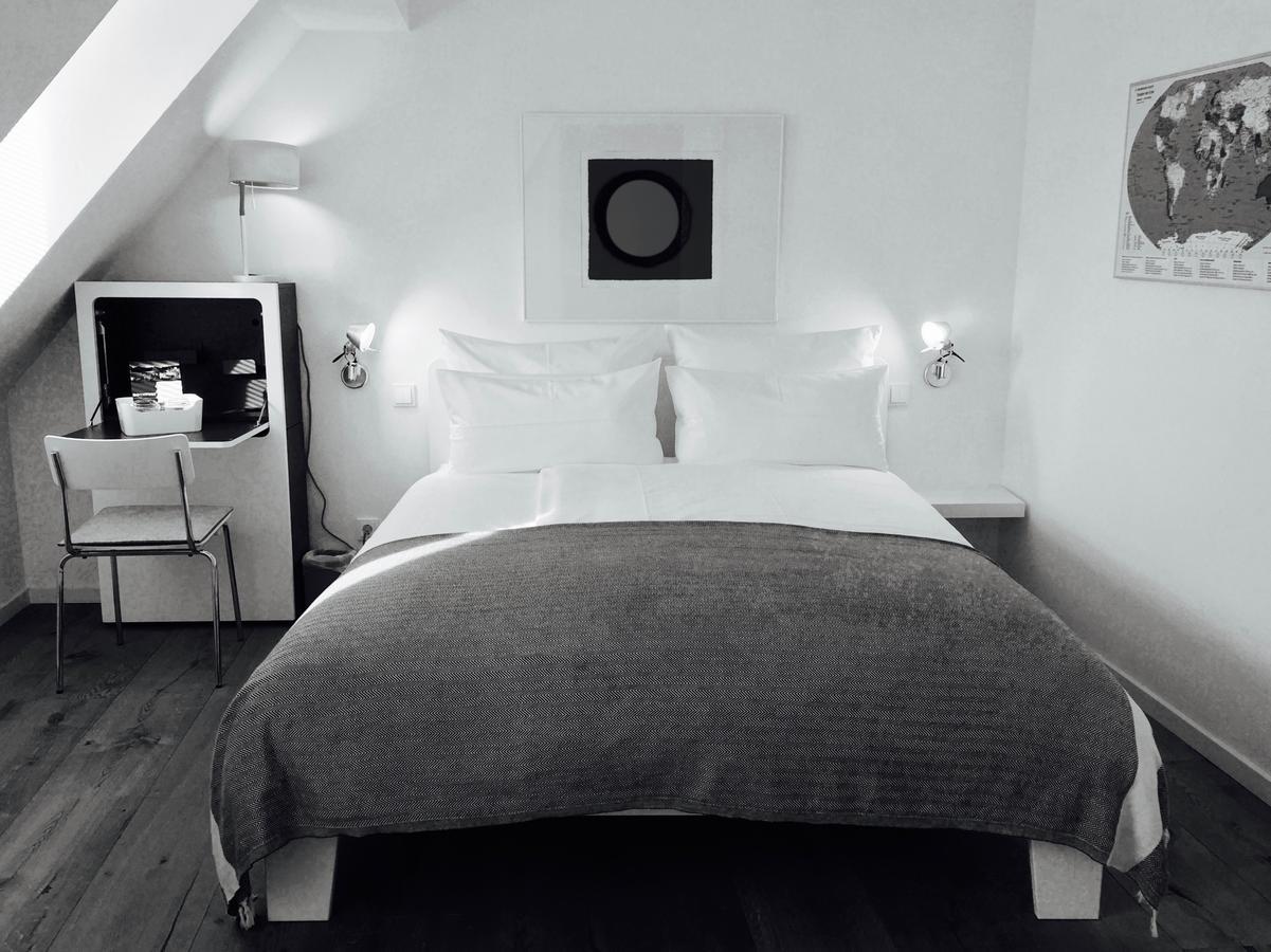 וויסנהאים אם ברג Rothfuss Hotel מראה חיצוני תמונה